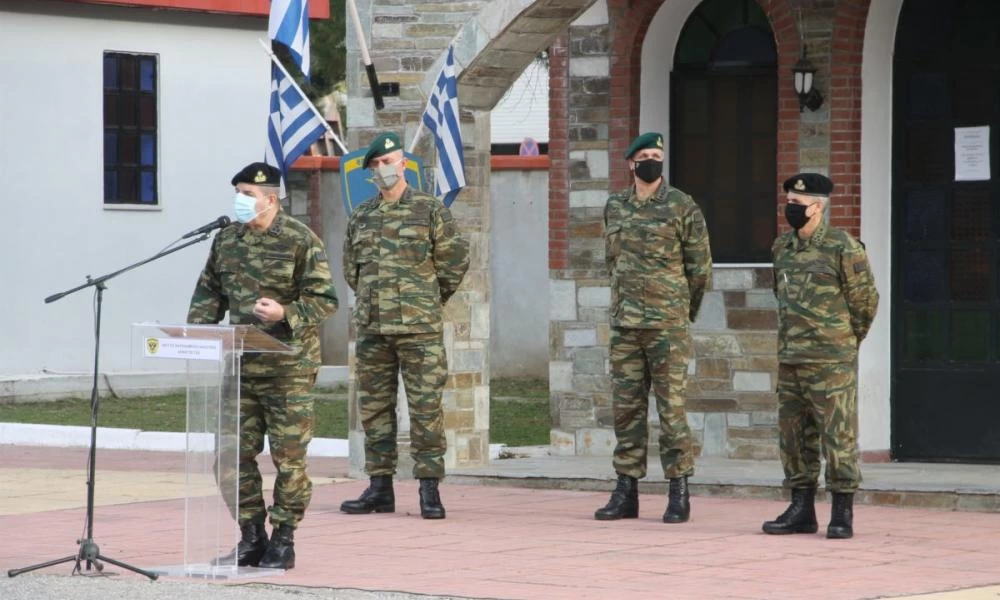 Ο Αντιστράτηγος Λαλούσης στο πλευρό του Στρατού Ξηράς εν μέσω εορτών